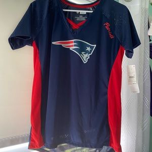 Women’s Patriots Top